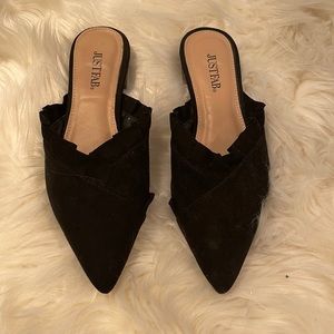 Mules with ruffle detail